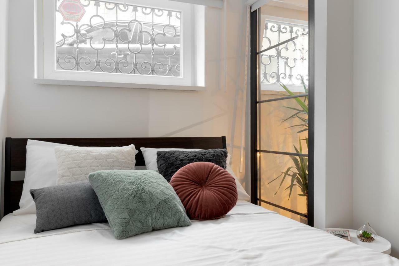 Historical Center 2 By Urbanesq Apartment บูคาเรสต์ ภายนอก รูปภาพ