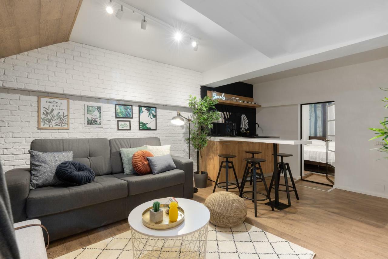 Historical Center 2 By Urbanesq Apartment บูคาเรสต์ ภายนอก รูปภาพ